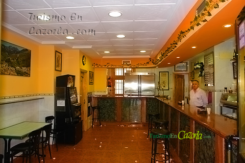 Café Bar Hermanos Aibar & Bar los Monos