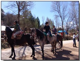 Inicio de las rutas a caballo