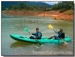 Ni&ntilde;os haciendo pirag&uuml;ismo