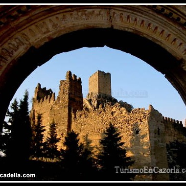 Arco del Castillo de la Iruela