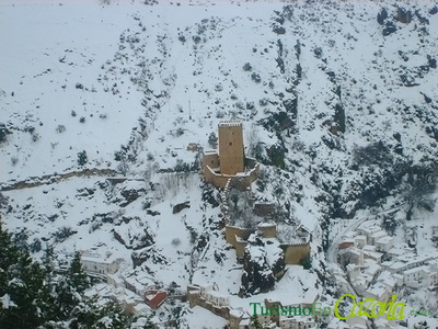 Castillo de la Yedra de Cazorla nevado