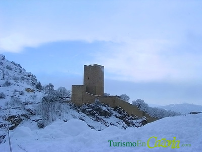 Castillo de la Yedra en Cazorla nevado
