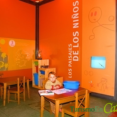 Sala para niños del Centro de Visitantes de la Torre del Vinagre