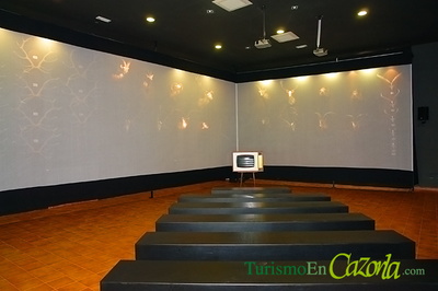 Sala Audiovisual del Centro de Visitantes de la Torre del Vinagre