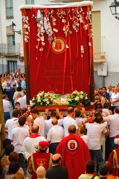 procesion-cristo-consuelo-cazorla-2010-08.jpg
