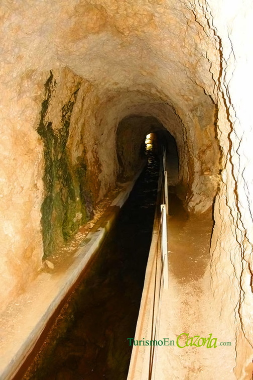 En los túneles de las lagunas de la Sierra