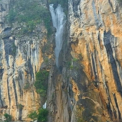 Cascada de Linarejos