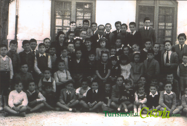 colegio-de-don-samuel-en-cazorla-1950.jpg