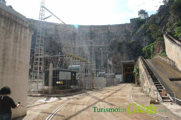 central-hidroelectrica-del-tranco-05.jpg