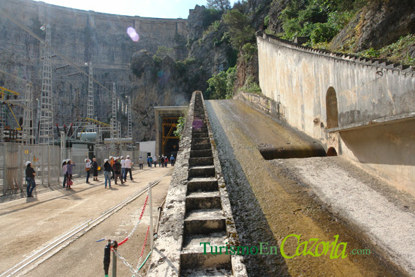 central-hidroelectrica-del-tranco-11.jpg
