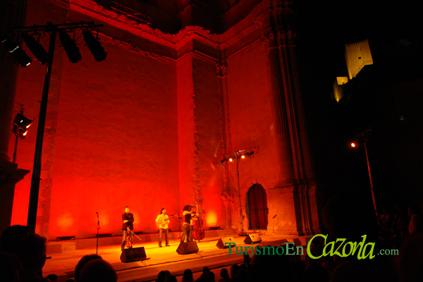 teatro-calle-cazorla-2011-13.jpg