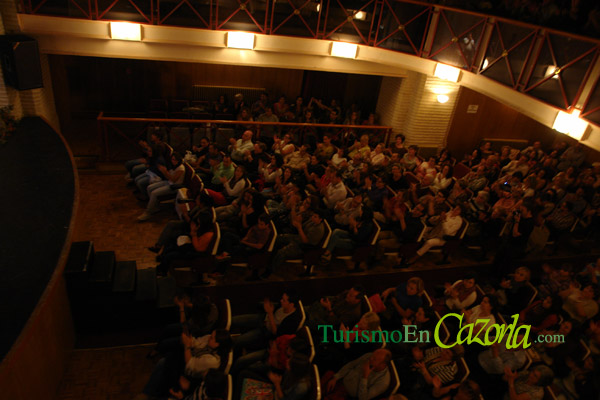 teatro-cazorla-2011-los-80-son-nuestros-08.jpg