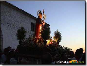 Salida de San Isicio de su ermita