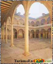 Patio de la antigua Universidad