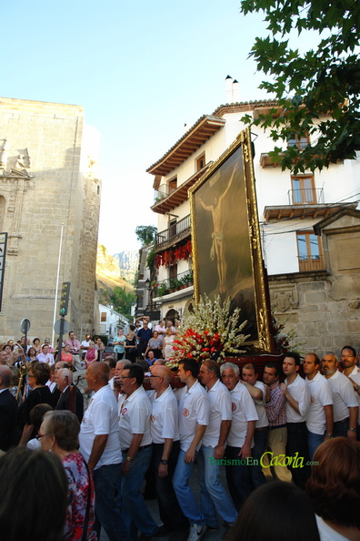 procesion-cristo-consuelo-cazorla-2013-064.jpg