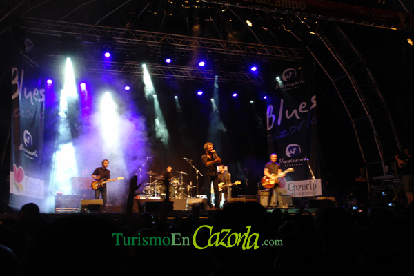 m-clan-blues-cazorla-2011-10.jpg