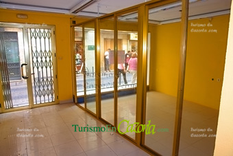 Alquilo local comercial en el Centro de Cazorla.